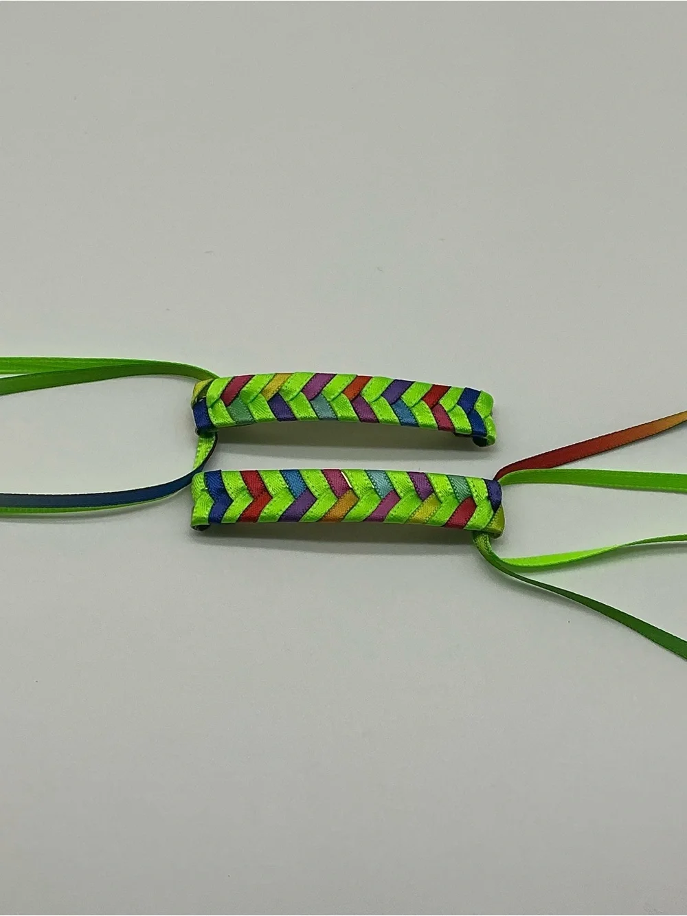 The Unbranded Brand set neon